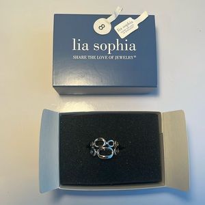 NWT Lia Sophia Size 8 Circle Ring